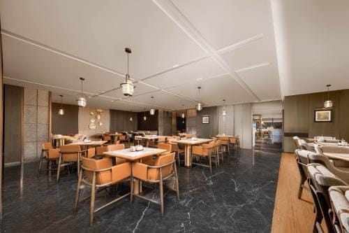 上海虹桥冠华酒店 - 北新泾地铁站 Hotel in Shanghai