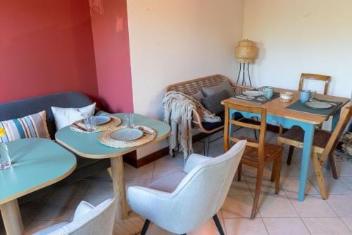 BnB Feuille de Vigne Hotel in Sion