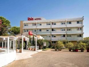 ibis Nîmes West Hotel in Nimes