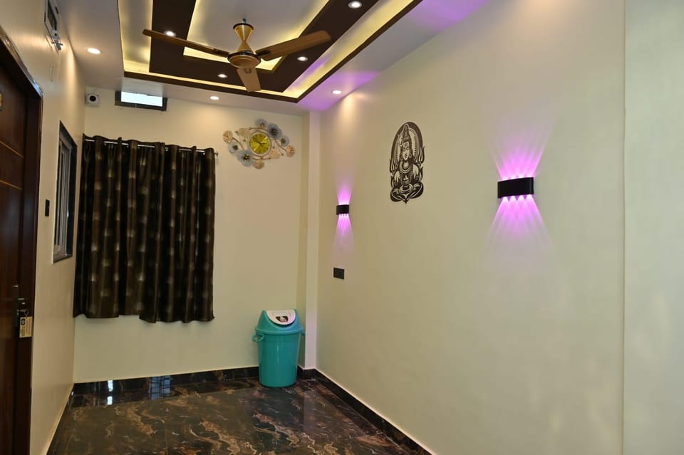Bholashankara Vasavi Annapurna Satram Hotel in Varanasi