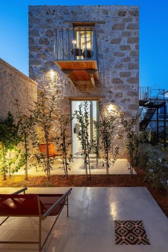 Hub Hospitality Hotel in Chania