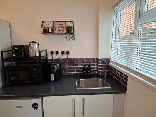 Private Fully Furnished Studio Flat! Hotel in Luton