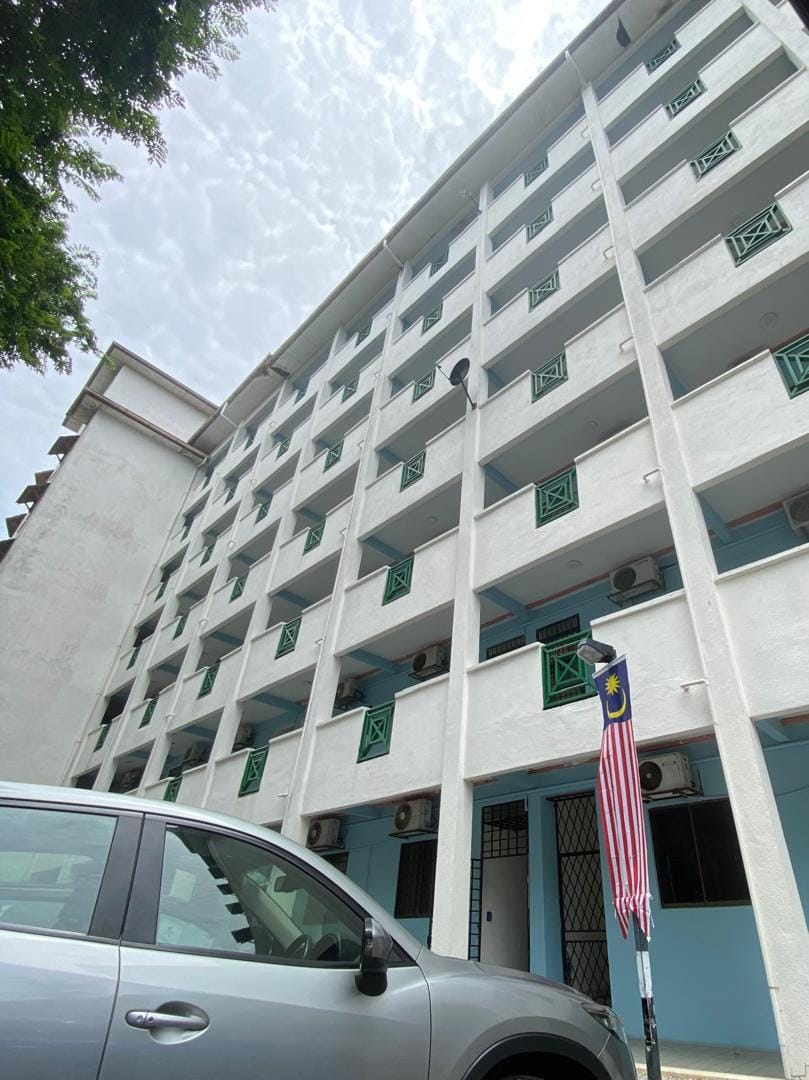 BAYU BEACH APARTMENT BY FIONAMALIK GUESTHOUSES Apartment hotel in Port Dickson