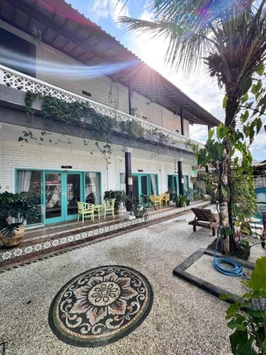 Ayok Stay And Surf Hotel in North Kuta