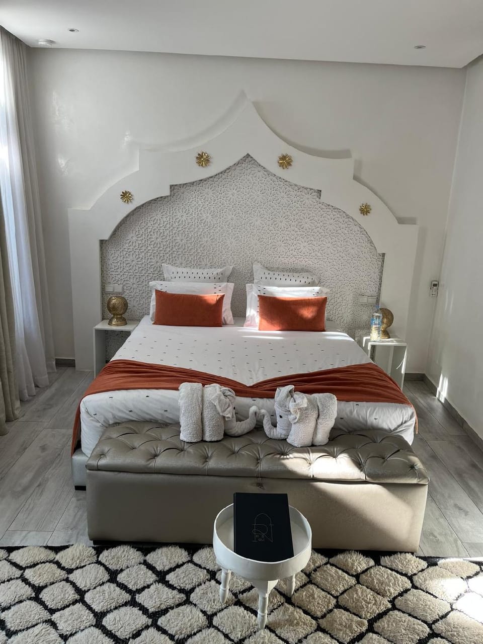 Suite room