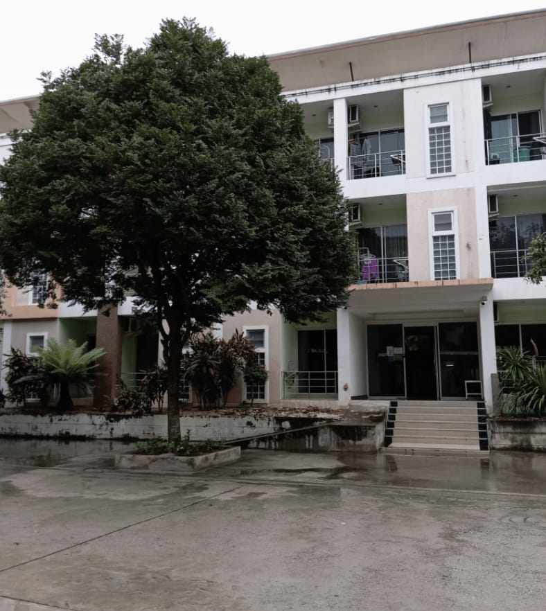 V.R. Place Hotel in Chon Buri Changwat