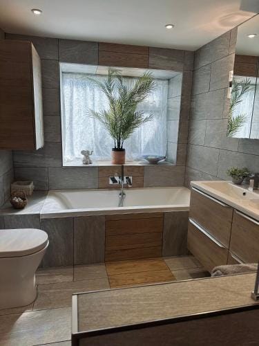 Botanical Suite Ryde Isle of Wight Hotel in Ryde