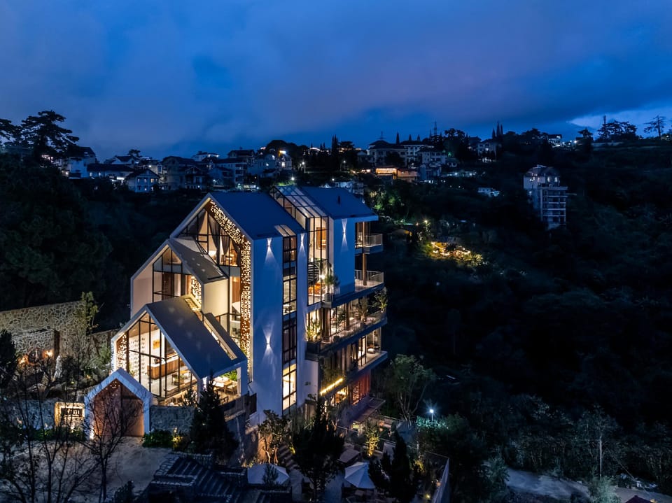 Là Yên Retreat Hotel in Dalat