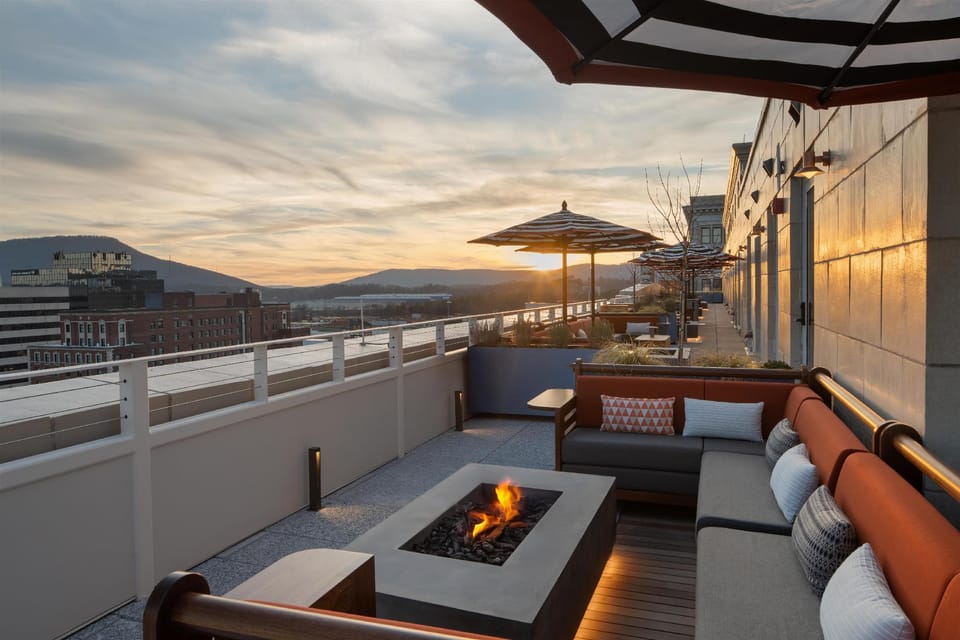 The Waymark Chattanooga, Tapestry Collection by Hilton Hotel in Chattanooga