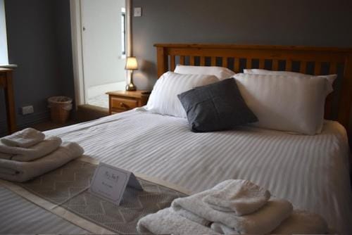 Ru's Inn at the Horse and Groom Inn in Cherwell District