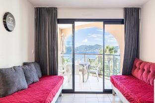 Charming flat with sea view - 1BR - 2P - Bocca Hotel in Cannes