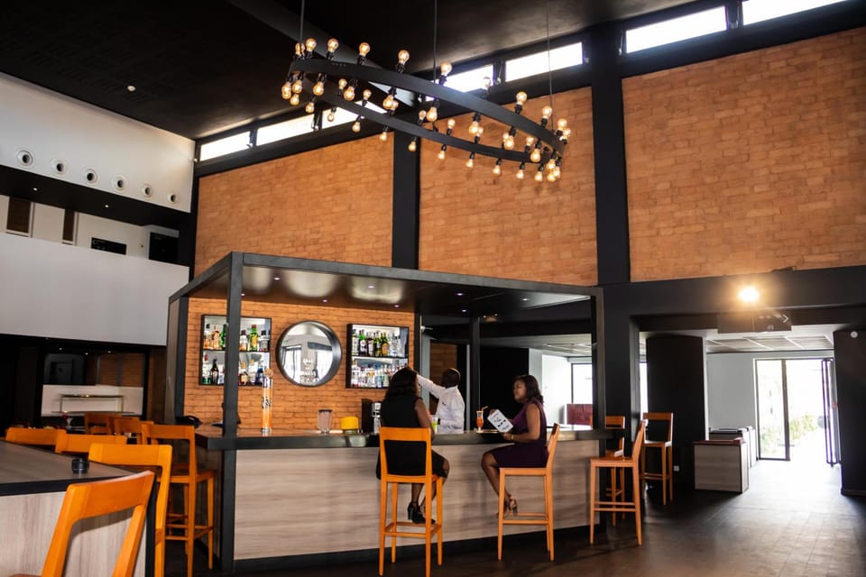 Bar/lounge