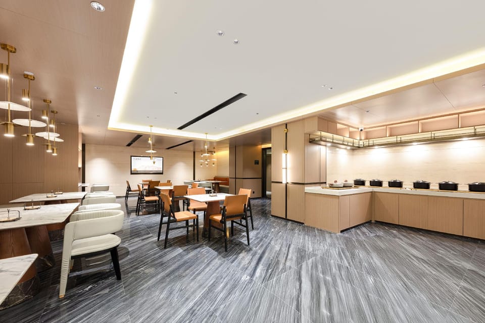 Atour Hotel Kashgar East City Approval Bureau Hotel in China