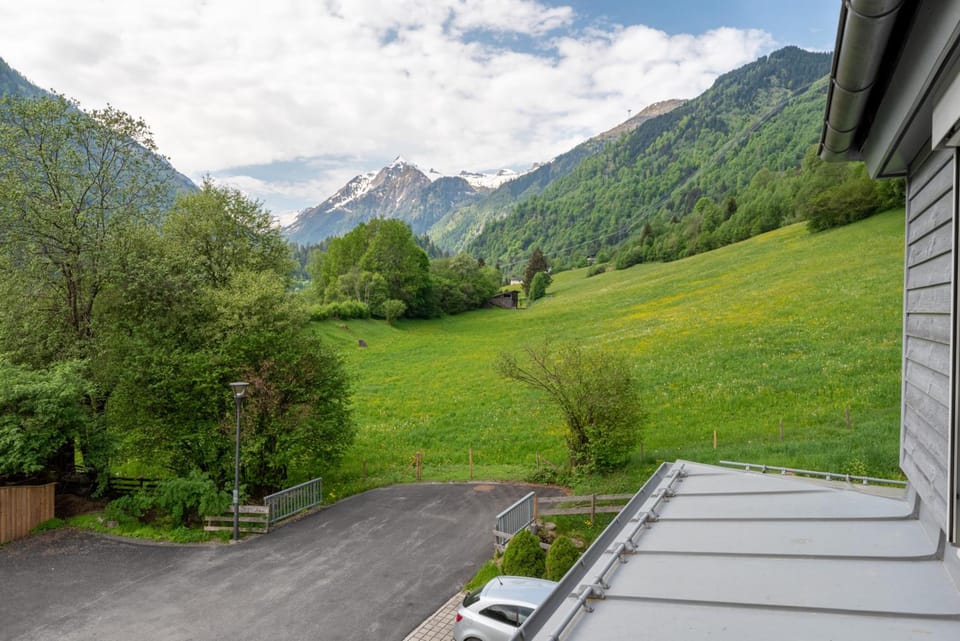 Finest Apartments Glacier View by All in One Apartments Hotel in Piesendorf