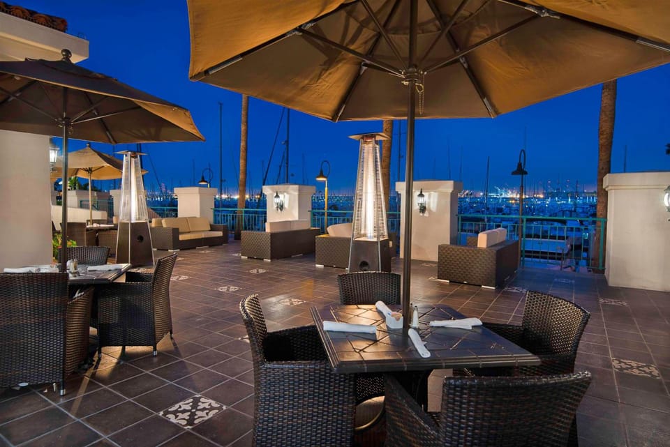 DoubleTree by Hilton San Pedro - Port of Los Angeles Hotel in San Pedro