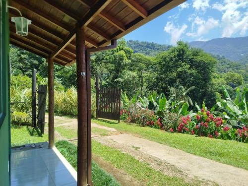 Chales Vale dos Passaros Refugio nas montanhas Lodge in State of Rio de Janeiro