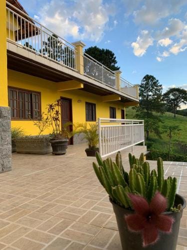 Luxor Flat`s Hotel in Miguel Pereira