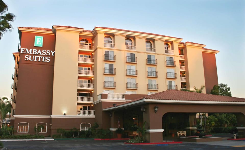 Embassy Suites by Hilton Anaheim North Hotel in Orange