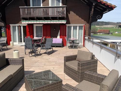 Pension Chalet Charme Hotel in Canton of Zurich