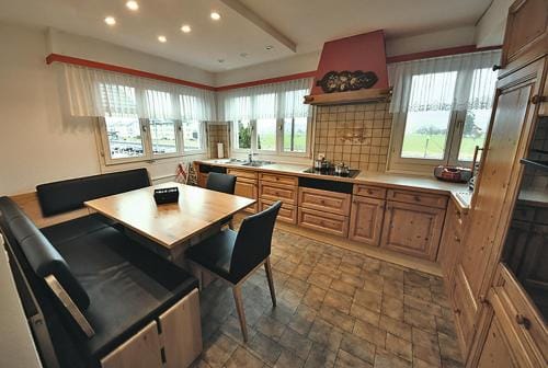 Pension Chalet Charme Hotel in Canton of Zurich