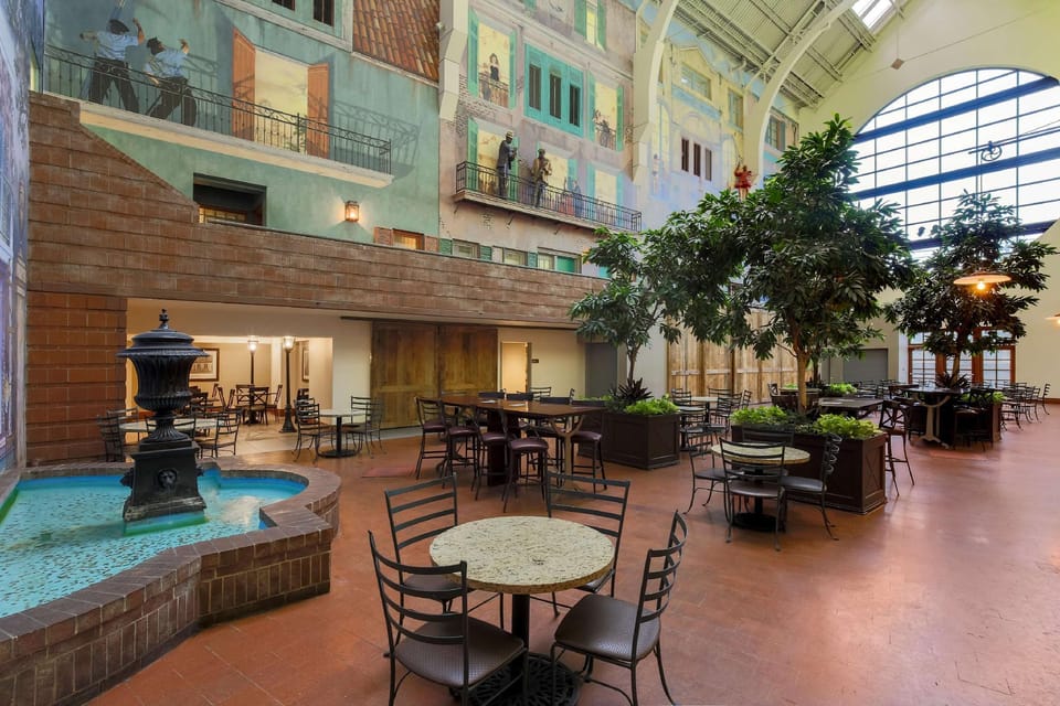 Embassy Suites by Hilton New Orleans Hotel in Warehouse District