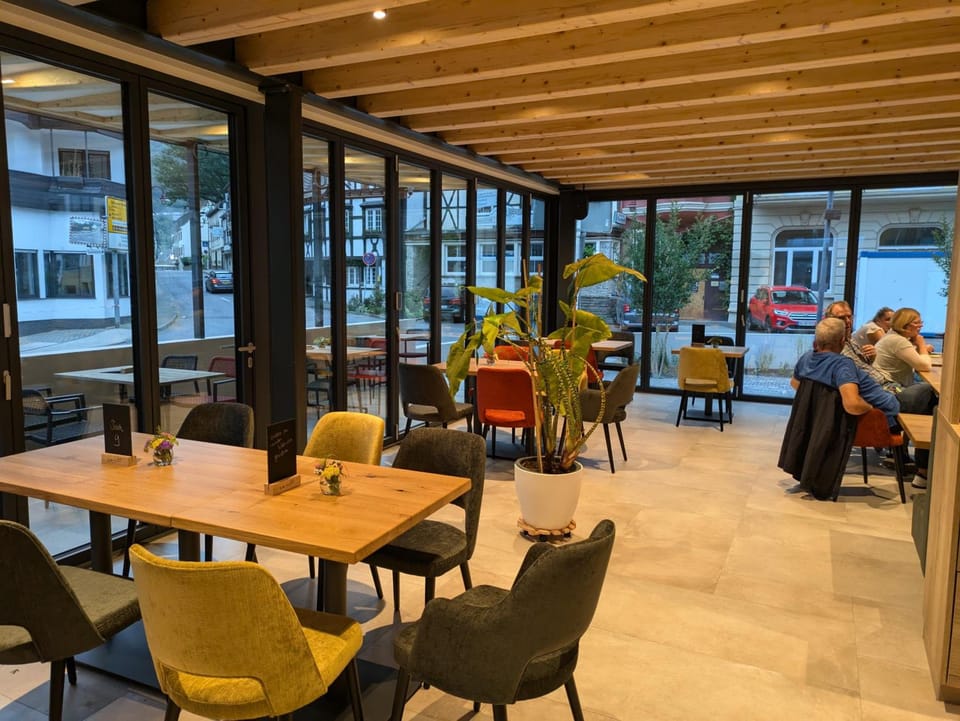 Haus Caspari Hotel in Altenahr