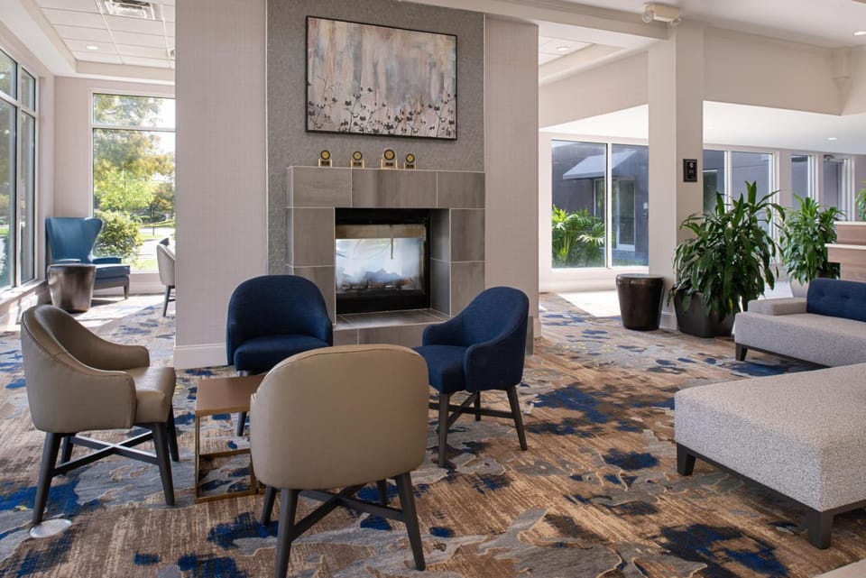 Hilton Garden Inn Baton Rouge Airport Hotel in Baton Rouge