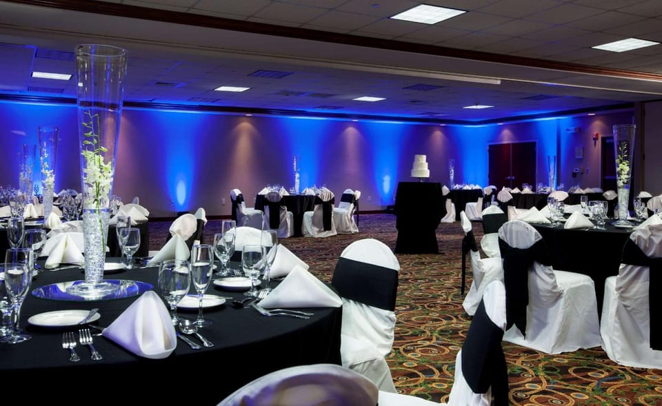 Hampton Inn Woodbridge Hotel in Woodbridge Township