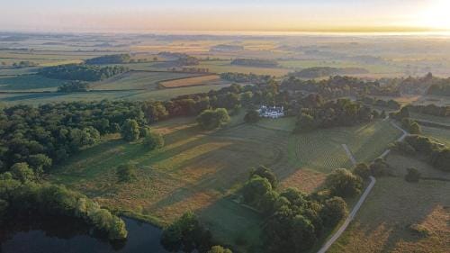 The Flat - Waresley Park Estate Lodge in South Cambridgeshire District