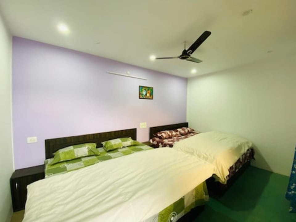 Neelansh Resort Sonprayag Hotel in Uttarakhand