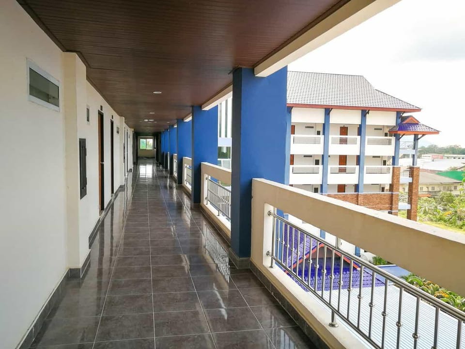 Din Khao Apartment Hotel in Thailand