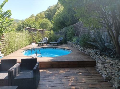 l'Oppidum Hotel in Provence-Alpes-Côte d'Azur