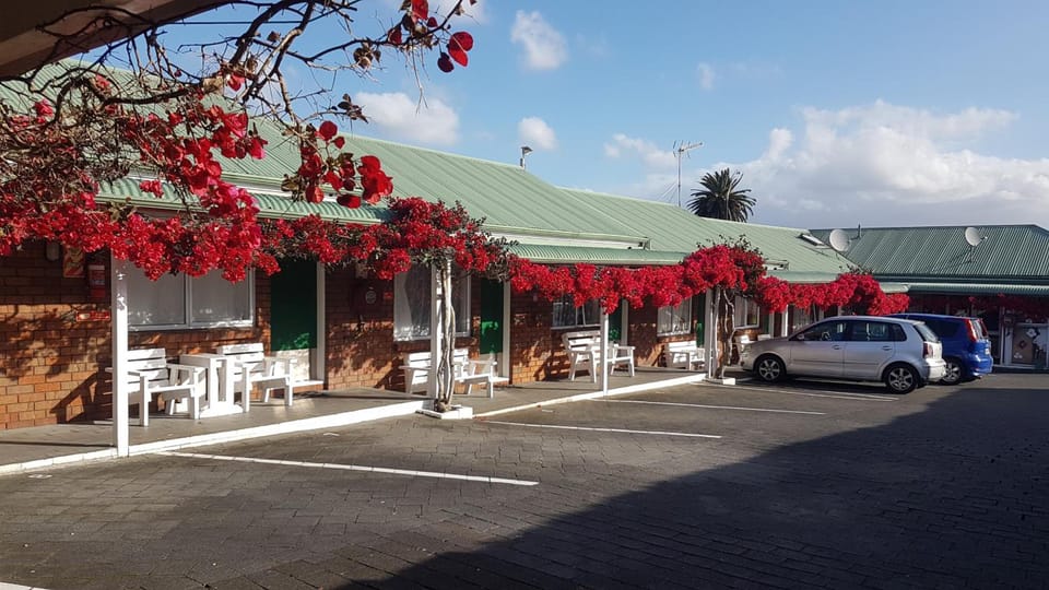 Motel Homestead Motel in Auckland