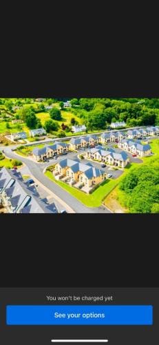 Kincora Harbour Townhouse Hotel in County Clare