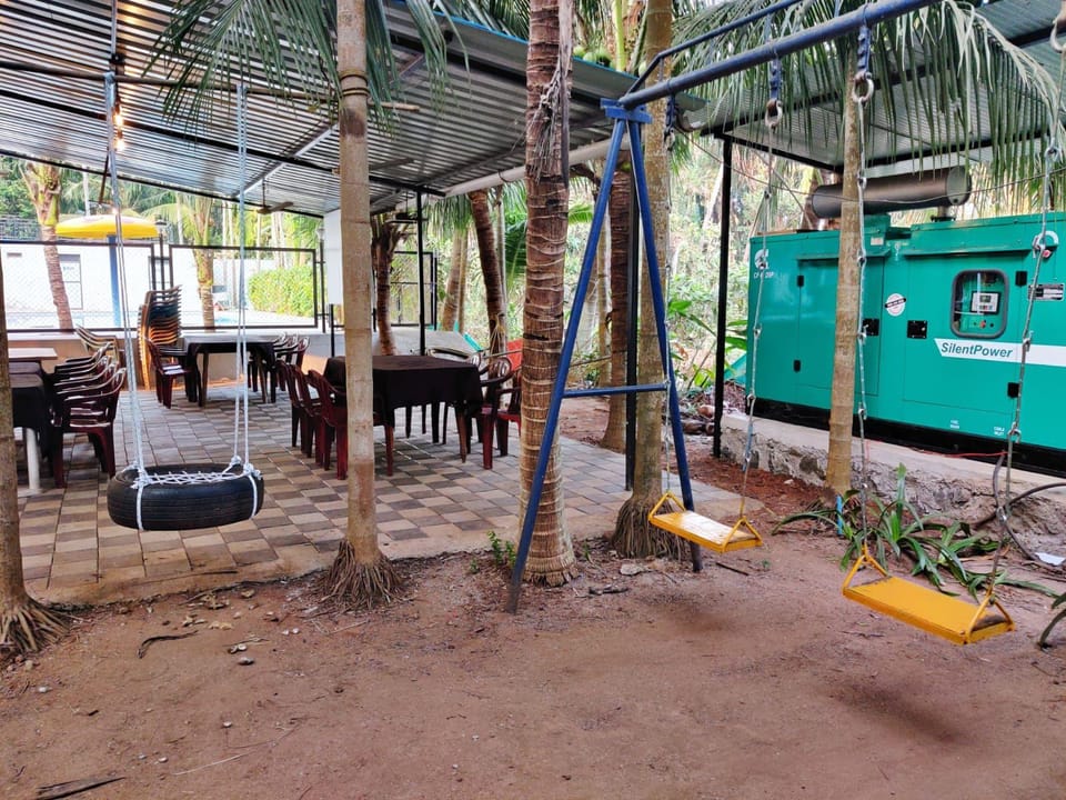 Shreyas Residency  Bed and Breakfast in Maharashtra