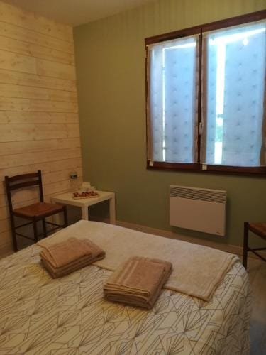 Chambre pour 2 personnes Hotel in Auvergne-Rhône-Alpes