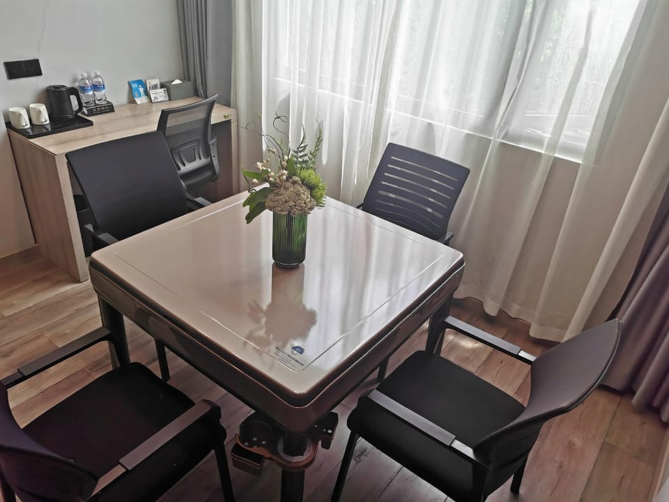 Hokkaido Hotel (Lishui College Branch) Hotel in Zhejiang