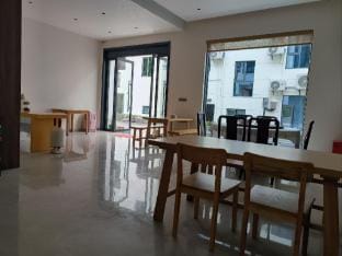 Qimeng Lodge Homestay (Sanqingshan Gangshou Cableway Branch) Hotel in Zhejiang