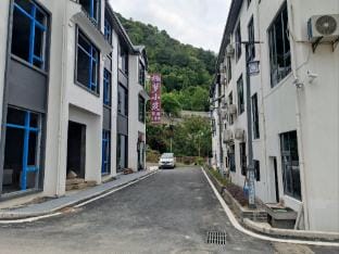 Qimeng Lodge Homestay (Sanqingshan Gangshou Cableway Branch) Hotel in Zhejiang