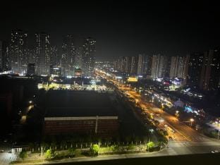 Shiyi Homestay (Hangzhou Bay Century City) Hotel in Zhejiang