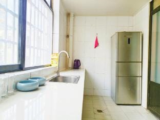 Crystal Homestay Hotel (Hedong Branch) Hotel in Jiangsu