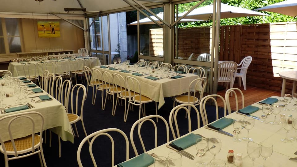 Hotel Restaurant "Le Relais" Hotel in Centre-Val de Loire