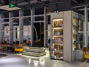 Anbo Youth Hostel (Ding'an Road Subway Station Store) Hotel in Hangzhou