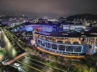 Xiaohuawu (Wanda Plaza Branch) Hotel in Zhejiang