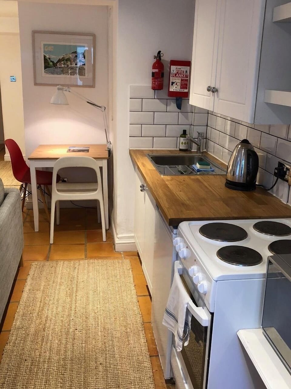Stylish Studio Apartment in Clifton Village Hotel in Bristol