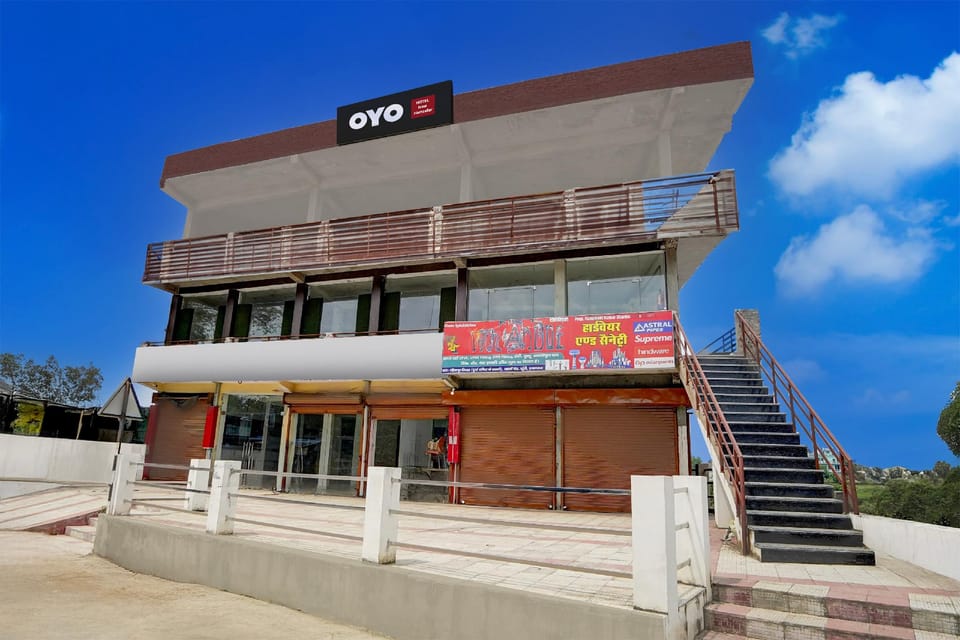 SPOT ON by OYO New Hamsafar Hotel in Uttar Pradesh