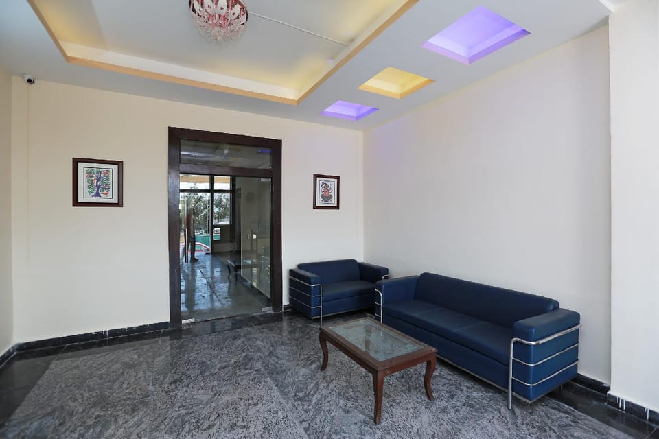 Hotel O Haveli Hotel in Gurugram