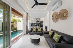 Serava Villa by Kozystay - Canggu Hotel in North Kuta
