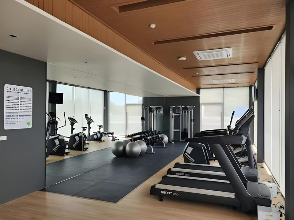 Wyndham Gardens 1320 Studio, 1m from Naithon Beach Hotel in Phuket