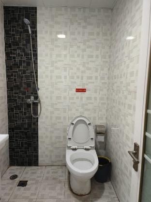 Eagle Hotel (Lianyungang Suning Plaza Branch) Hotel in Jiangsu